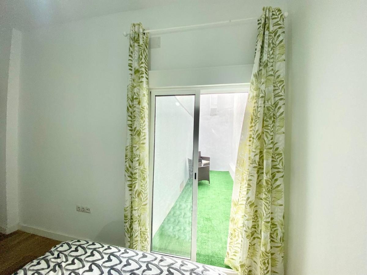 Puente Praga Aparment Apartment Madrid Exterior photo